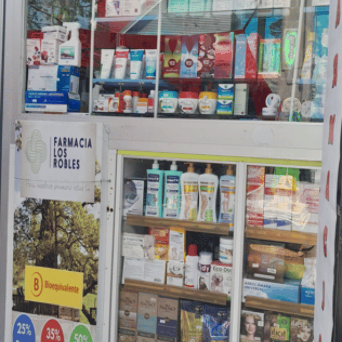 FARMACIA LOS ROBLES